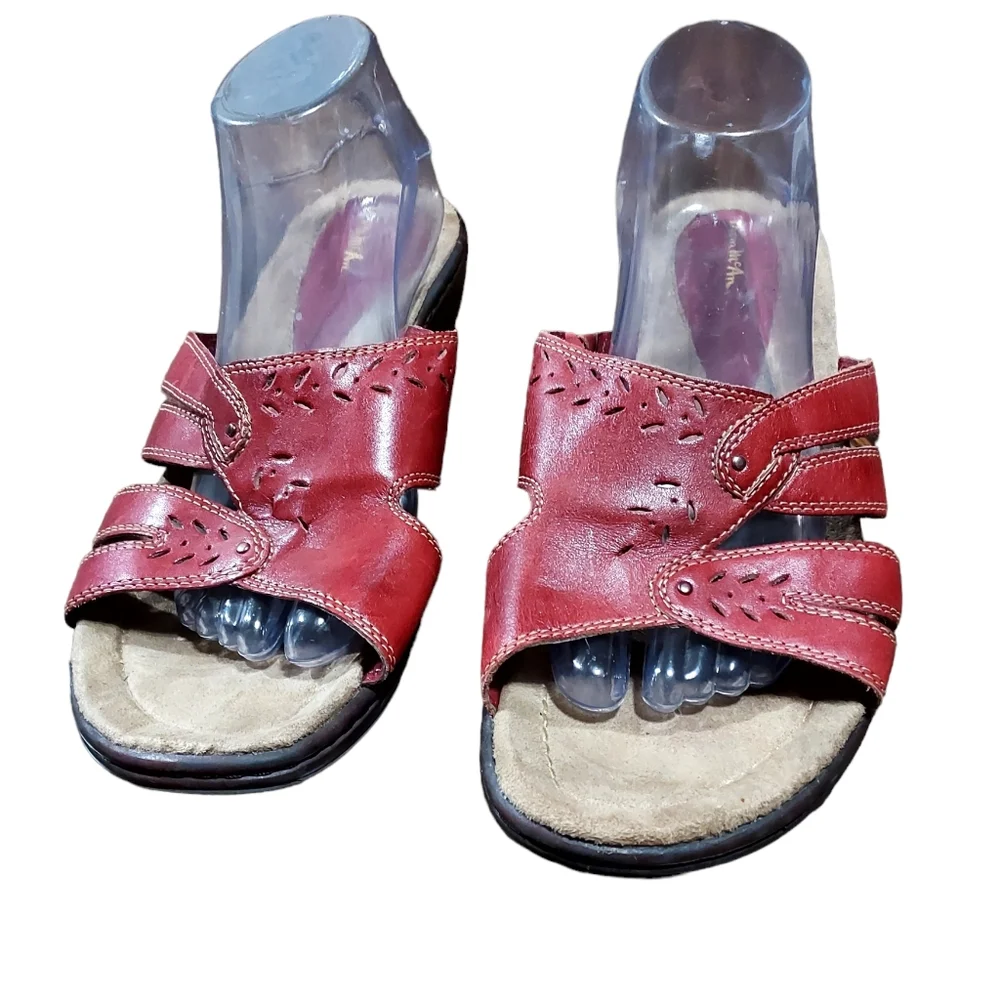 Thom McAn Shoes Sandals 11w Red Footwear Open Toe Comfort. 1.5